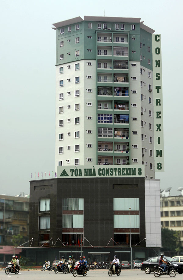 constrexim8-building